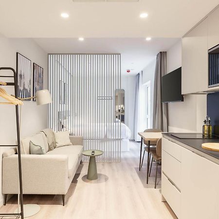 Limehome Madrid Calle De Juan Hurtado De Mendoza Exteriér fotografie